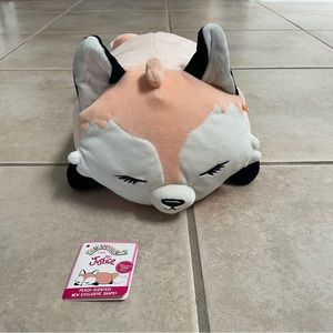 Squishmallow 10” Quinn the peach scented fox